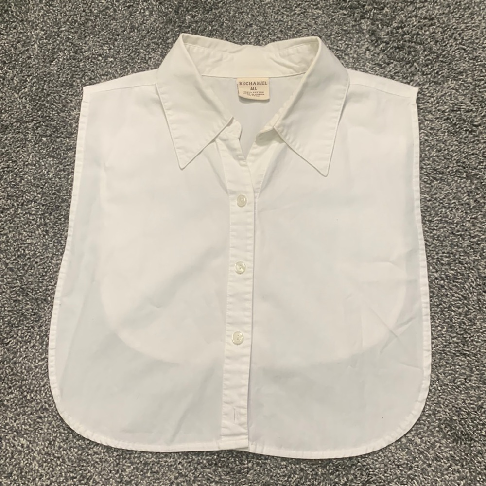 Bechamel white collar insert